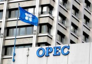 Petrolün “Yalnız Kurdu”: BAE, OPEC Prangalarını Parçalıyor!